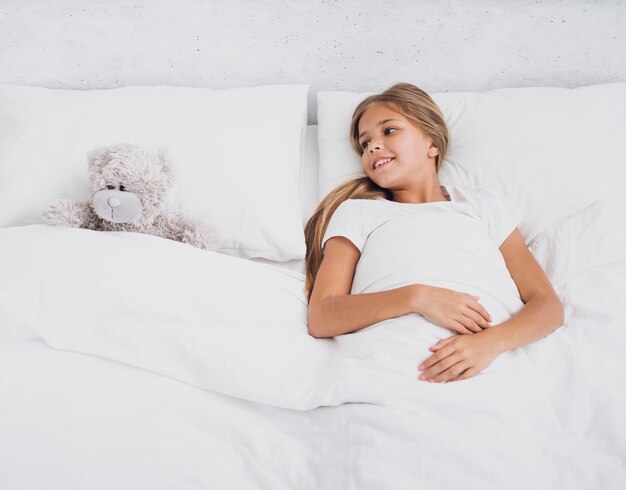 Jak wybrać idealną pościel dla komfortowego snu twojego dziecka